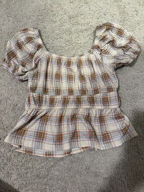 Daisy Plaid Puff-Sleeve Peplum Top in Cream, Orange and Pink
